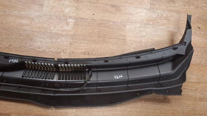 Πλαστικός υαλοκαθαριστήρας OPEL ANTARA 96622272 25054940 1,99L ντίζελ 8