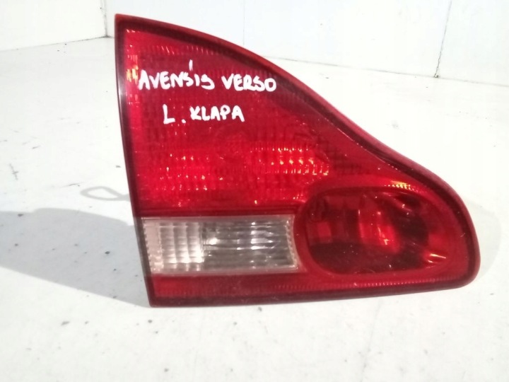Toyota Avensis Verso Licht links heck für die Heckklappe