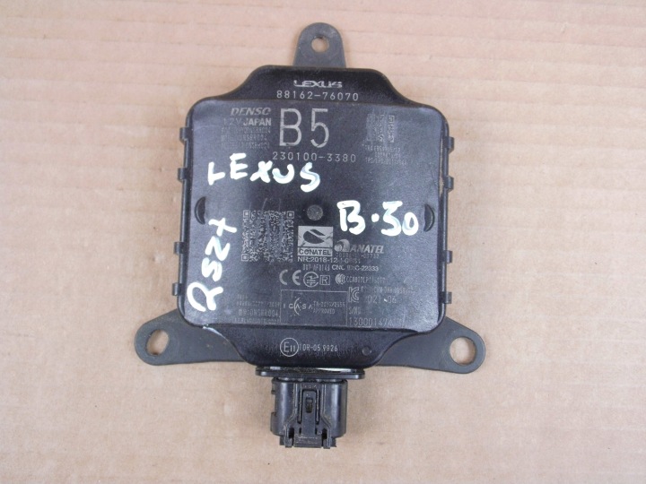 Lexus UX250H Capteur radar sensor martwego pola puntku 88162-76070