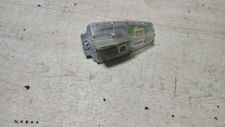 BMW 3 F30 F35 F31 2017 aerial GPS industrial