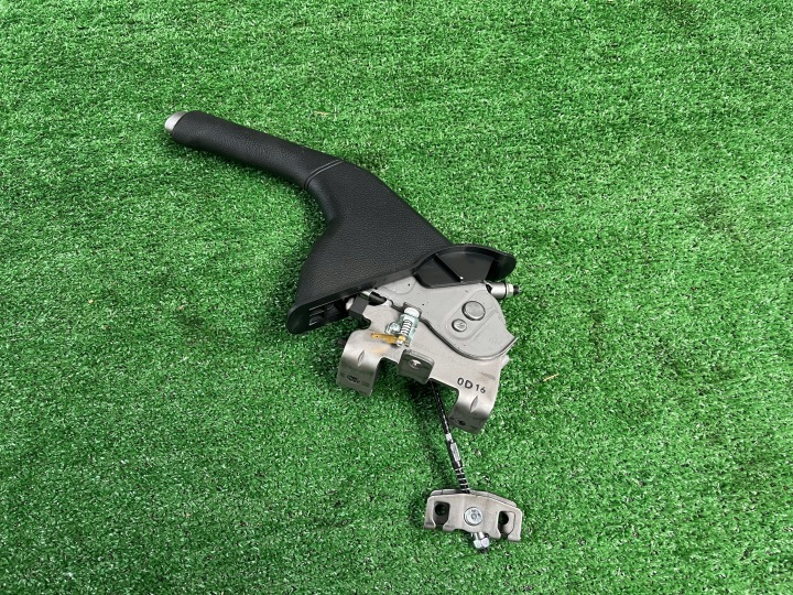 lever of the electric brakes KIA STONIC 2018 1.0 T-GDI