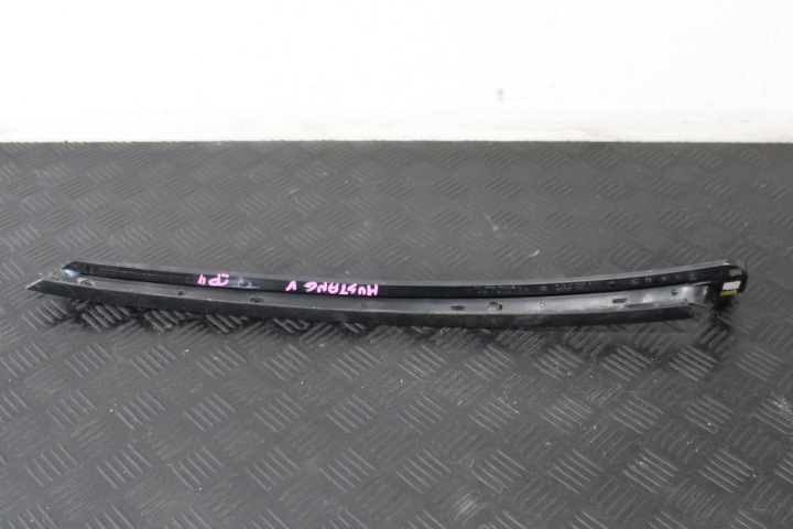 COPERTURA GREMBIALINA MODANATURA SLUPKA DESTRO FORD MUSTANG V 5 4R33-7602564AL
