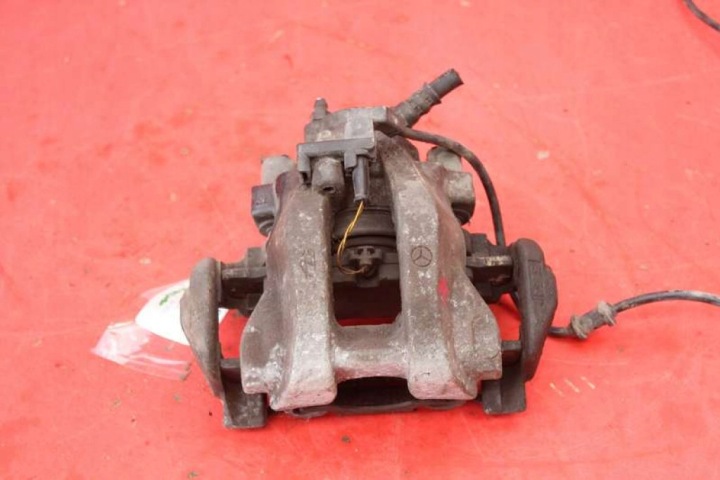 PINZA FRENO freno Destra posteriore MERCEDES CLS C219 W219 3.5 V6 272 KM 04-08