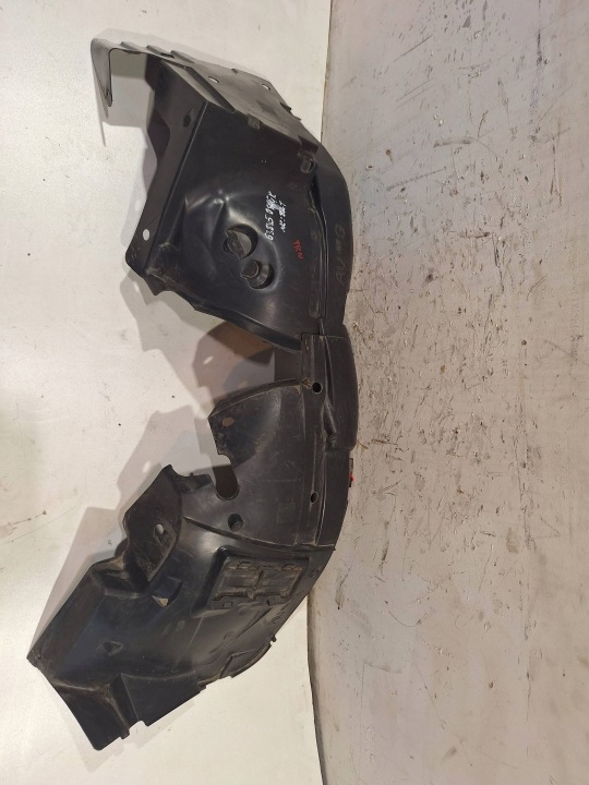 podblatník předek levé 638450844R RENAULT TRAFIC III VIVARO B 14