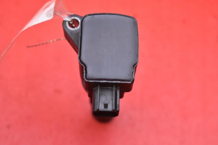 bobina Di accensione 6E5G-12A366 FORD MONDEO MK4 2.3 DURATEC 161 KM 07-10