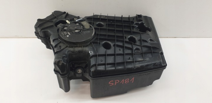 pumpa spremnik ADBLUE MERCEDES E-KLASA W213 A213 A2134705001 A0994710475