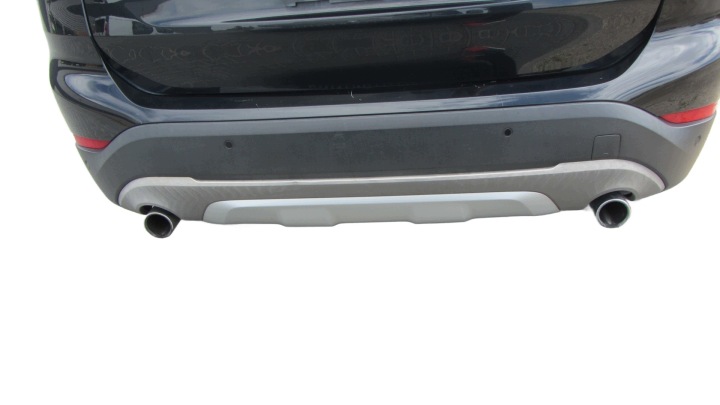 BMW X1 F48 475 Grill Stoßstange heck hinten schwarzer BLACK SAPPHIRE 4 PDC 7403391