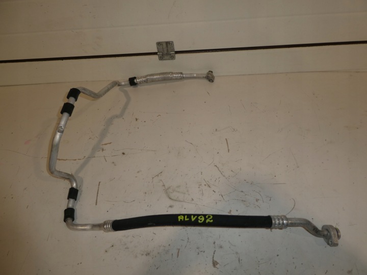 AUDI SKODA SEAT VW TUYAU FLEXIBLE CLIMATISATEUR AIR CONDITIONNÉ 1K0820743FD