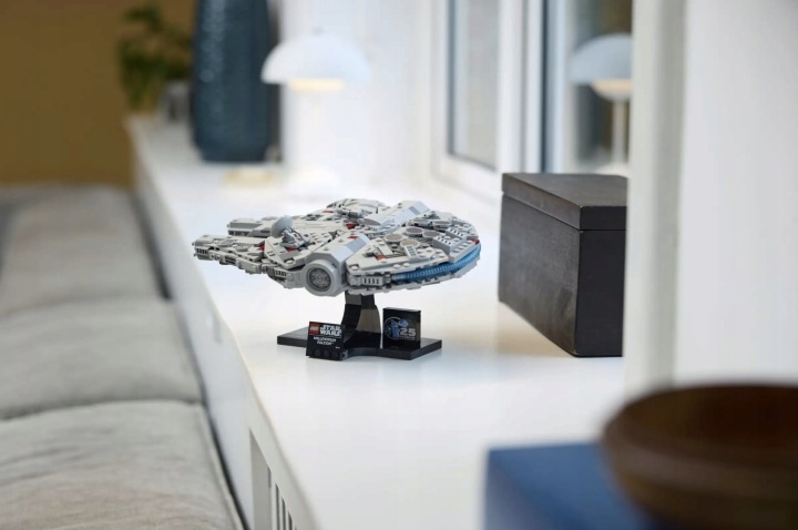 Конструктор LEGO Star Wars 75375 Сокіл Millennium — фото 15