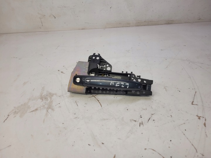 Poignée Gauche Avant AUDI A4 B8 A5 Q5 8T1837885B LZ7H