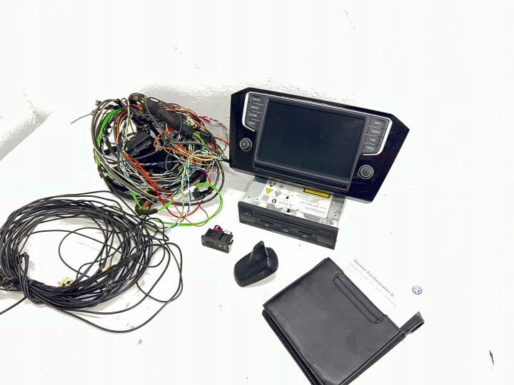VW PASSAT B8 DISCOVER PRO MIB 2 NAVI EKRAN RADIO kabelbaum kabelsatz USB 3G0035044A