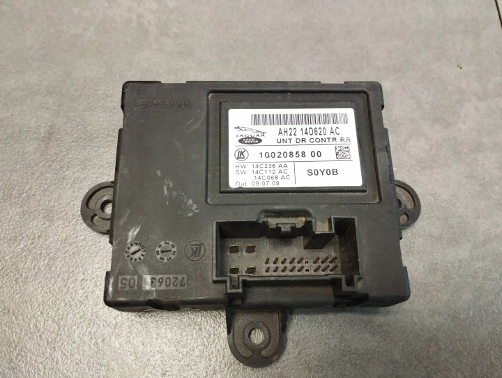 Land Rover Range Rover Sport L320 module door right rear part AH2214D620AC