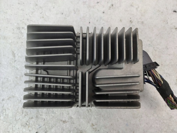 amplifier radia BMW 3 F30 2015 9334716-01