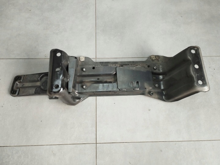 Mercedes-Benz GLE W166 Getriebehalter Getriebe A1662420932