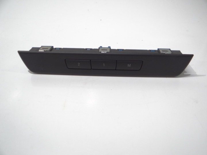 PANEL PAMIECI sedačka BMW F11 9215813