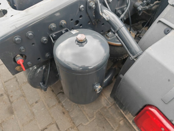 BOTTLE AIR COLOURER 10 LITERS RIGHT IVECO S WAY 5