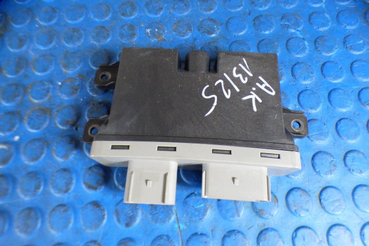 module AdBlue 39179644 st.très bon état Opel Astra K V 1.5 CDTI