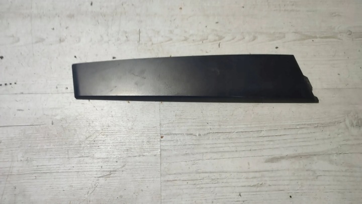 Toyota C-HR and 1.2 19r moulding door przednich left front