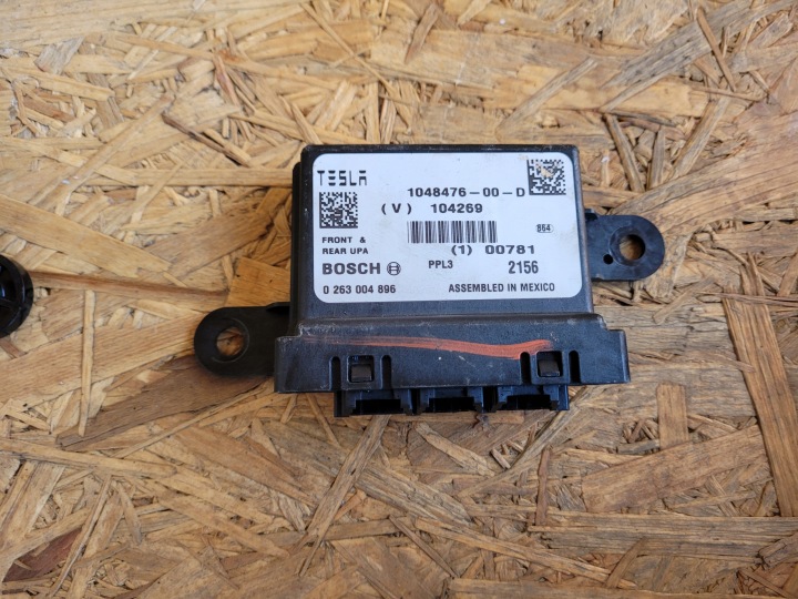 Bedienteil modul TESLA MODEL X 1048476-00