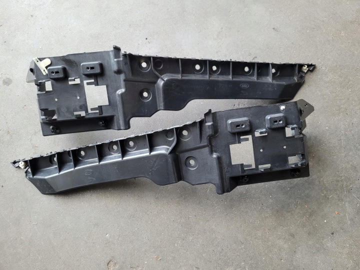 stoßstangenführung heck rechts links 2.0 T P400e RANGE ROVER SPORT II L494 LIFT