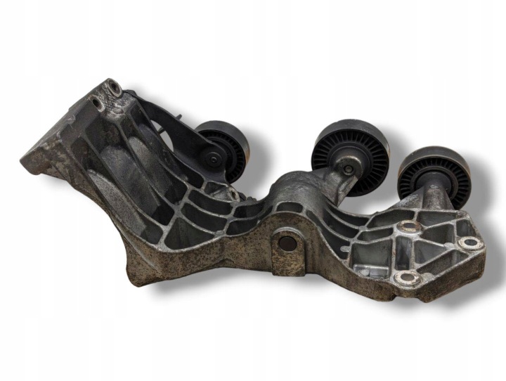 holder alternator Mercedes-Benz A W169 2008 A6402021040