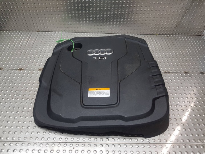 copertura GREMBIALINA Motore superiore 04L103925D AUDI A4 B8 A5 8T LIFT A6 C7 Q5 8R 2.0 TDI