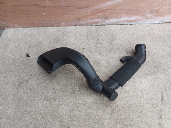 intake air duct NISSAN QASHQAI J10 1.5 DCI