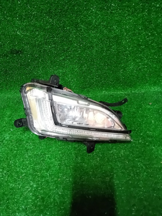 Nebelscheinwerfer DRL rechts HYUNDAI TUCSON III LIFT 18- 92202D7600