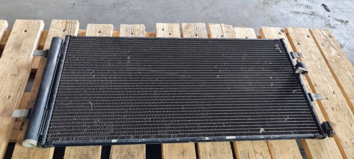 A5 8T LIFT chladič klimatizace 2.0 TDI 8T0260401 A4 B8 LIFT Q5 8R