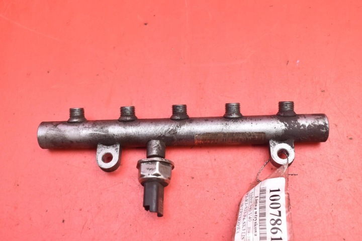 Rampe injection 9645689580 5WS40039 VOLVO S40 V40 2 II 2.0D 136 KM 04-07