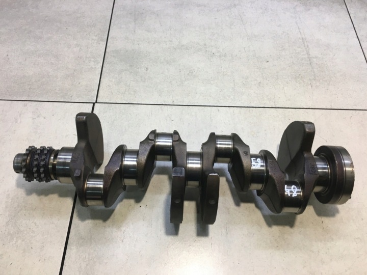 crank MERCEDES W210 2.0