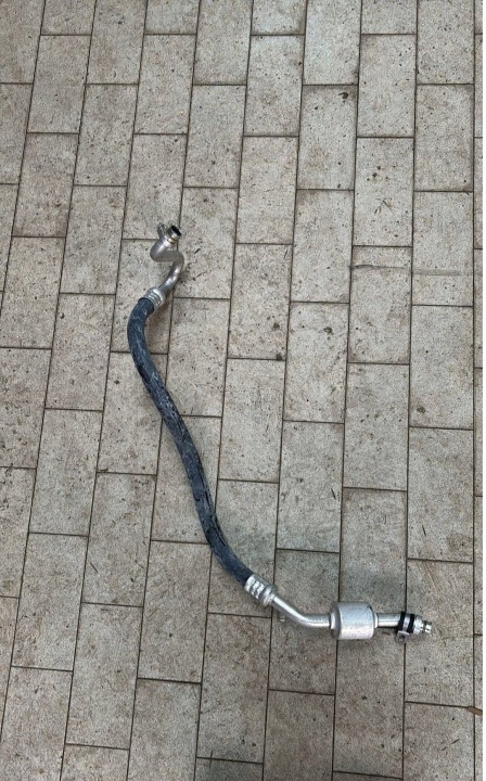 Tubazione tubo flessibile tubo CLIMATIZZATORE ARIA CONDIZIONATA Dacia Sandero III 924806936R