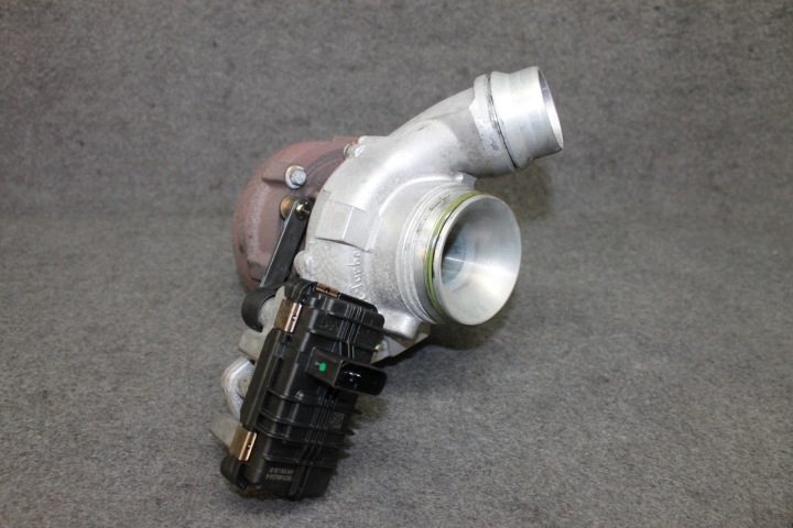MINI R55 R56 R57 R60 R61 2.0D N47C20A TURBINA TURBO - 8512379