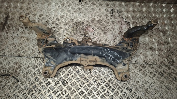 axle beam TRAWERS NISSAN ALMERA TINO 2.2DCI