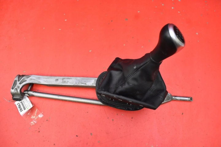 Schaltkulisse Schalthebel getriebe 6 BIEG 7596023 BMW F20 1.6 T 170 KM 11-15