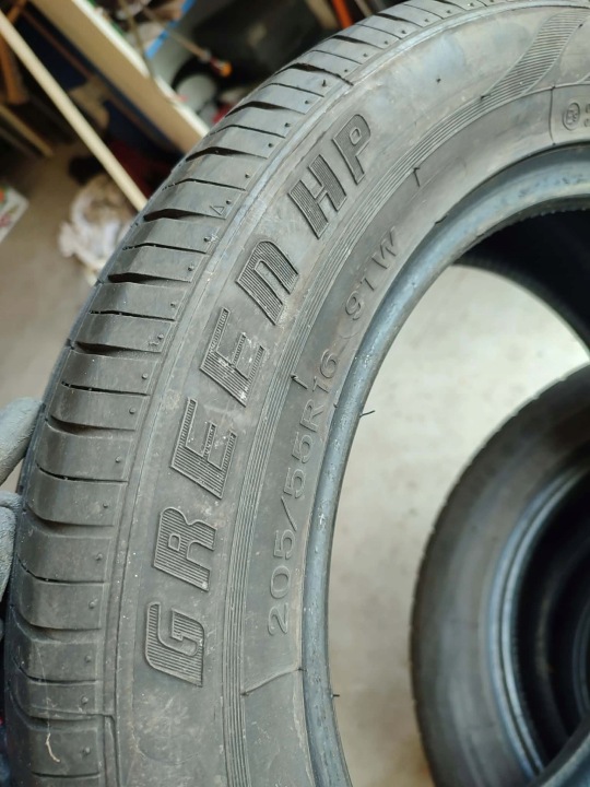 LATE TYRE COMPLETE 205 / 55 / 16 ATLAS GREEN HP 16 "" 6