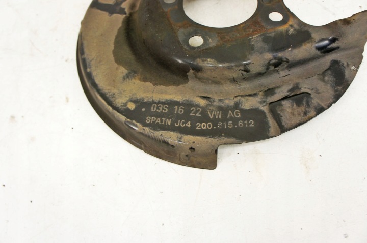 PH058+ Skoda Kamiq Shields Shields Rear 2Q0615611 2Q0615612 7