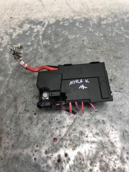 borne fusible pour batterie OPEL ASTRA K KOMBI 39023242
