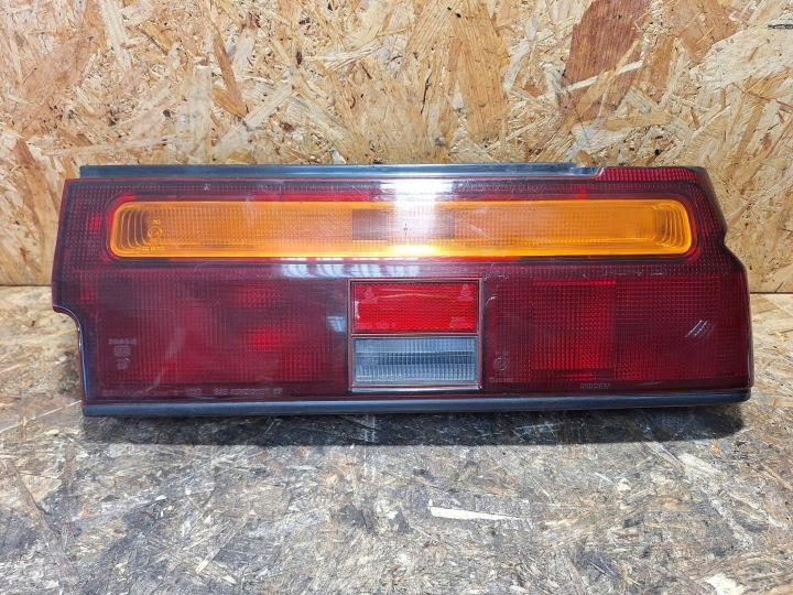 light rear part right NISSAN SUNNY COUPE B12 90-92 IKI4435