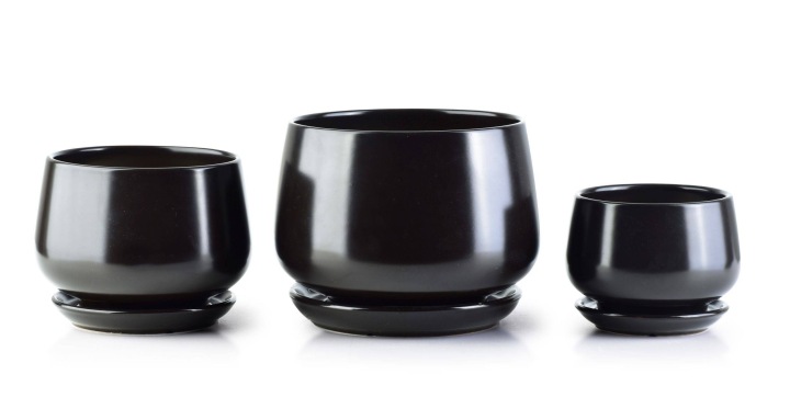 Doniczki donice ceramiczne CZARNE SPODEK z otworem