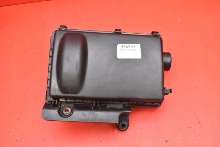 cover of a filter, air 2114 TOYOTA PRIUS 2 II XW20 1.5 VVTi 78 KM 03-11