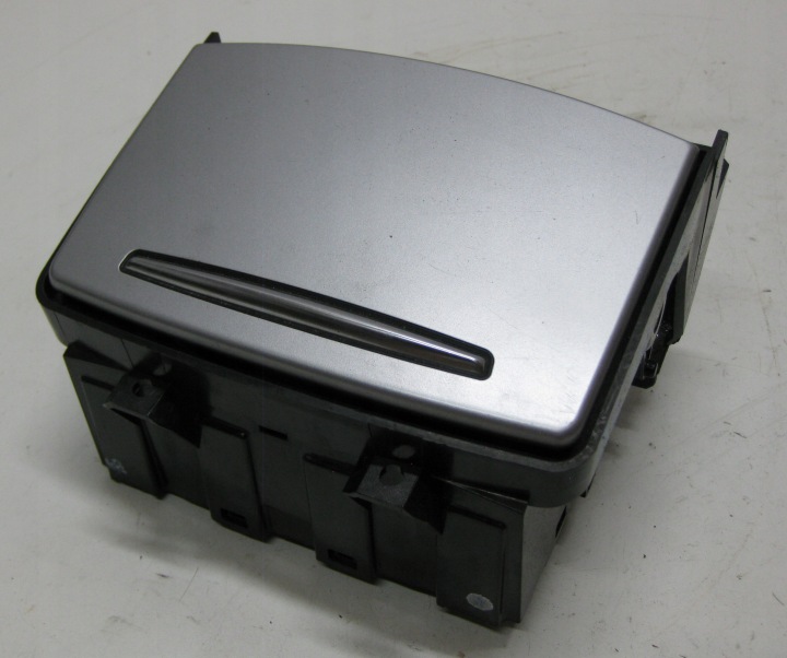 AUDI A6 C6 LIFT KOMBI bracket for KUBEK 4F1862533C
