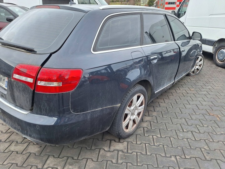 Audi A6 C6 4F 4F5 LIFT 08-11 KOMBI AVANT Licht heck rechts LED 4F9945096E