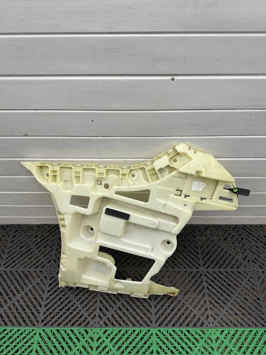 stoßstangenführung hinten heck BMW 4 G26 8078585