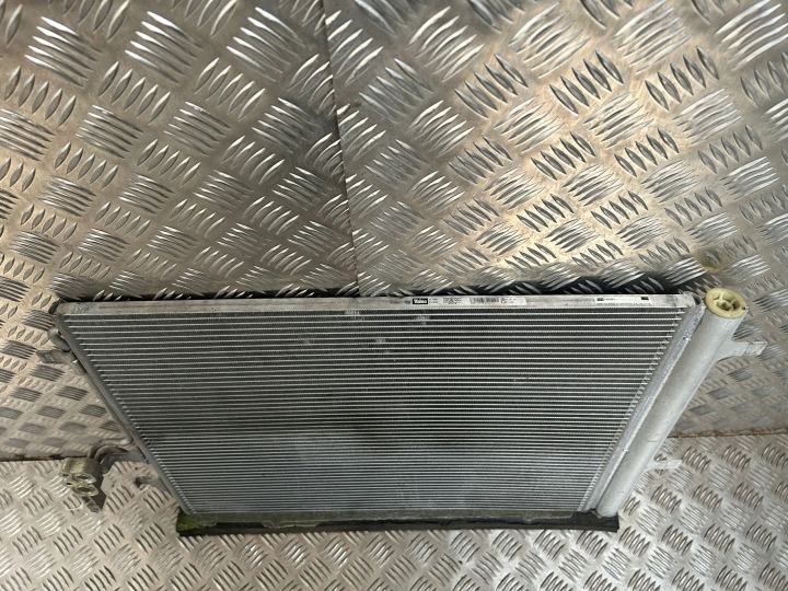 Ford OE 9G91-19710-Ένα ψυγείο κλιματισμού 9