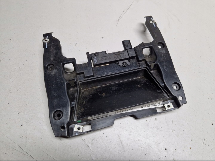 FORD MONDEO MK4 Support plaque POPIELNICZKI 7S71A047A30AX