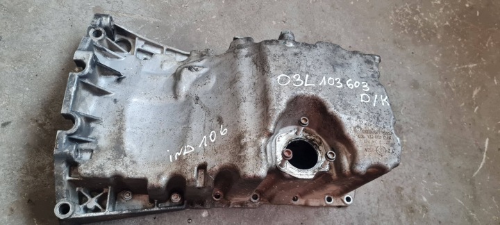 Q5 8R LIFT olejová vana 2.0 TDI 03L103603DK 03L103603D/K A4 B8 A5 8T
