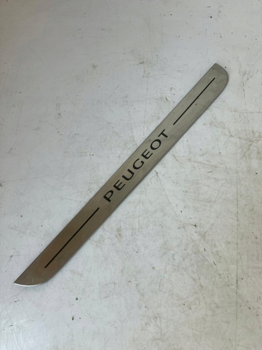 moulding cap of the threshold left PEUGEOT PARTNER II 9825135380