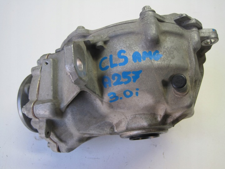DIFFERENZIALE differenziale differenziale MERCEDES CLS 257 AMG 3,0i 2213308101