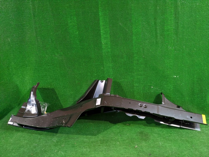 Longeron avant Gauche AUDI A6 C8 A7 RS6 RS7